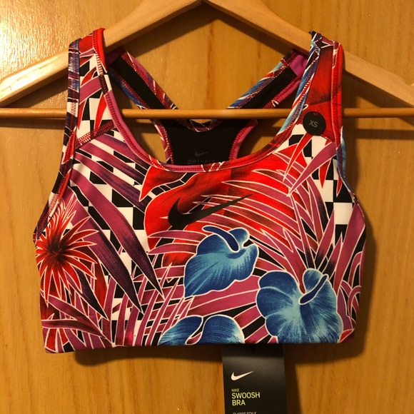 Nike Sports Bra - Picture 1 of 4